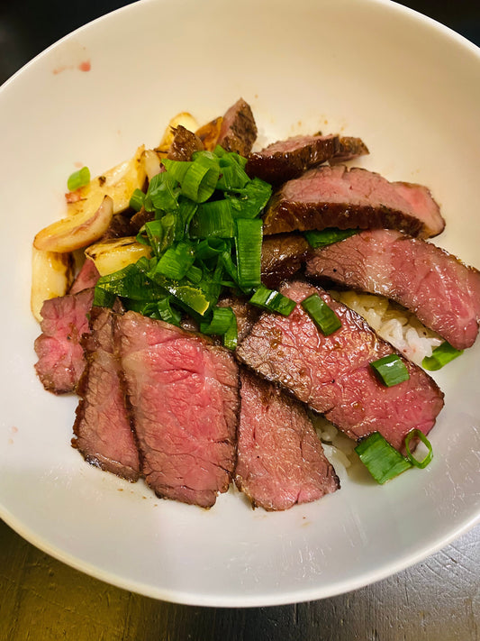 薺藍籽油食譜:牛排蓋飯