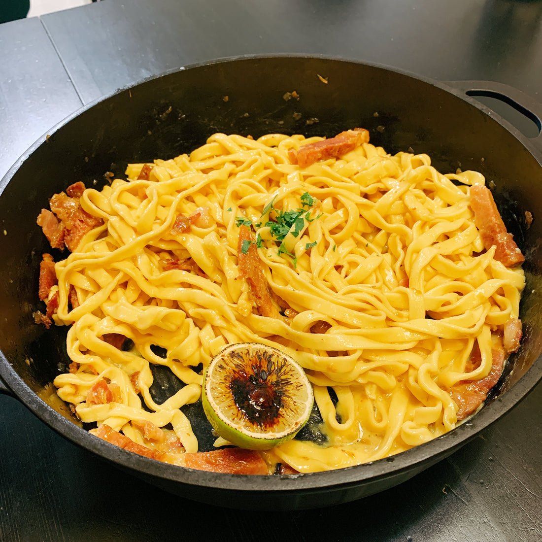 薺藍籽油食譜：自製義大利麵 - 培根蛋黃麵